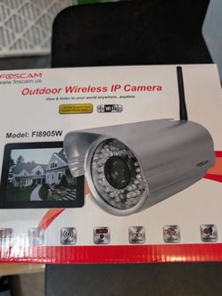Outdoor wireless IP camera