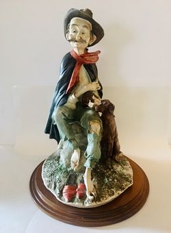 Capodimonte Hobo Old Man Drinking Whisky