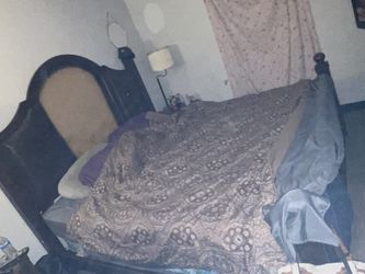 King size bed