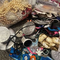 Craft/mixed/mystery Box