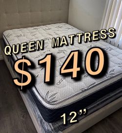 Queen size pillow top mattress