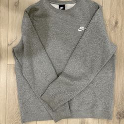 Nike sweater