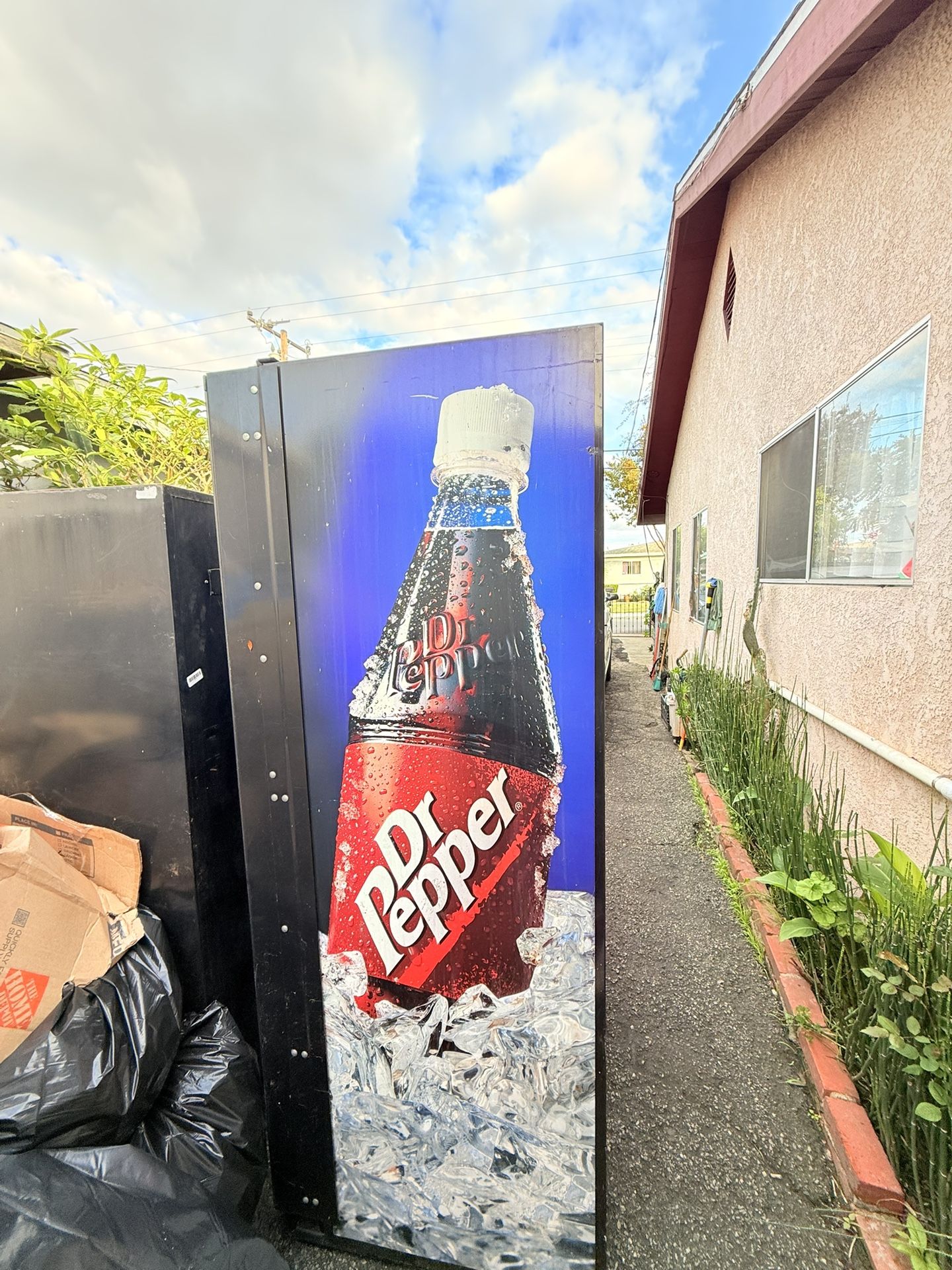 Soda And Snacks Vending Machines