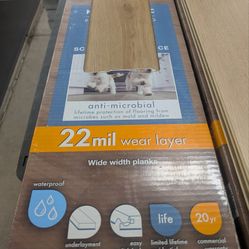 Waterproof Click Lock Luxury Vinyl Plank Flooring, 95 SQ FT