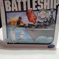 Battleship NAVAL COMBAT Game by Hasbro   (NEW & SEALED)