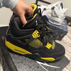 Jordan 4s 