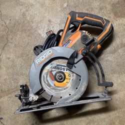 Rigid Worm Drive Saw
