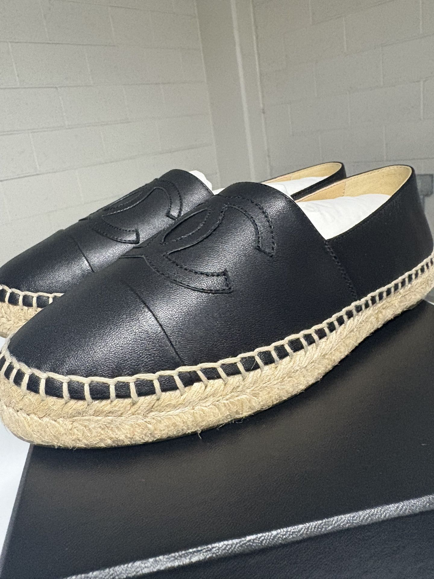 chanel black lambskin espadrilles