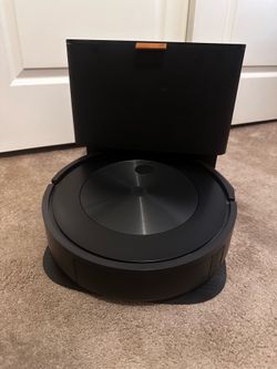 iRobot Roomba j7+ Self Empty Robot Vacuum