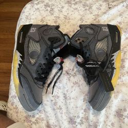Jordan 5 Off White Muslin Size 9 US