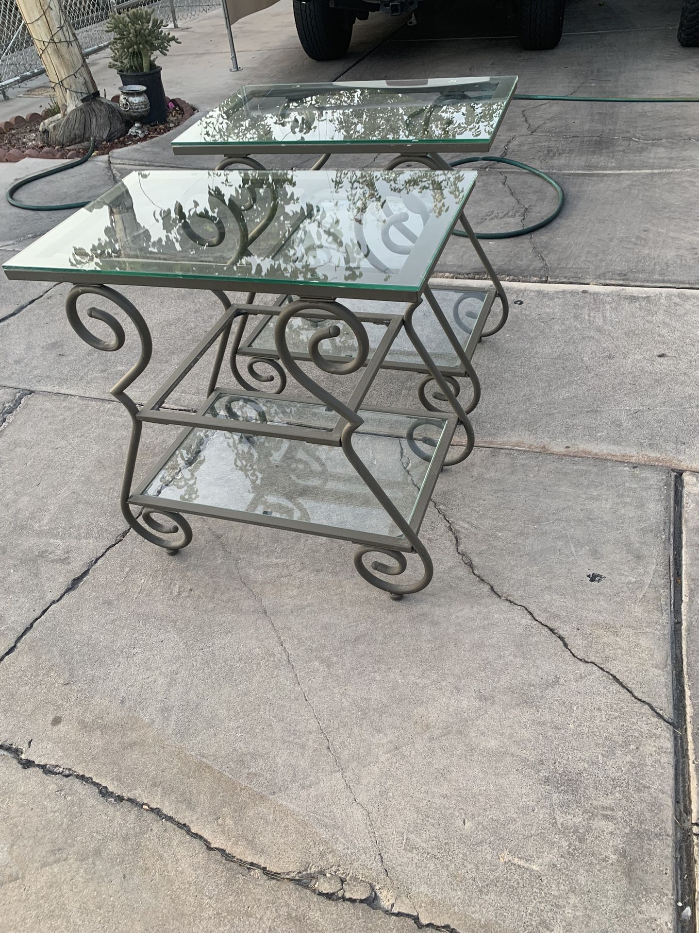 2 End Tables Missing 1 Glass $40 For Both