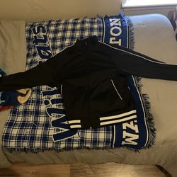 CHEAP!!!) rarely used jacket for sale. Size medium in men