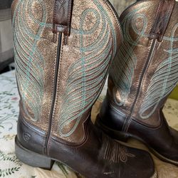 Ariat women boots