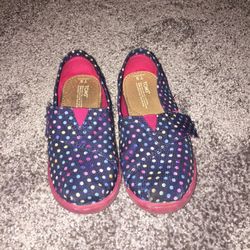 Toddler toms