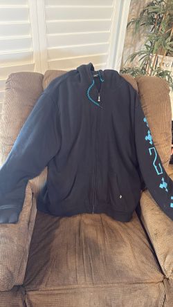 Men’s Sweater- XL