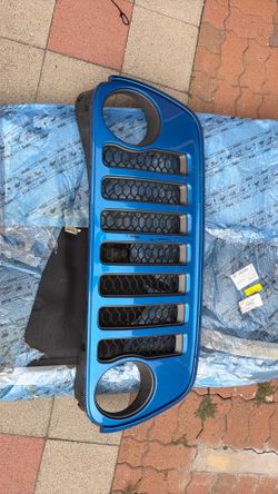 Jeep wrangler 2022 front grill with camera