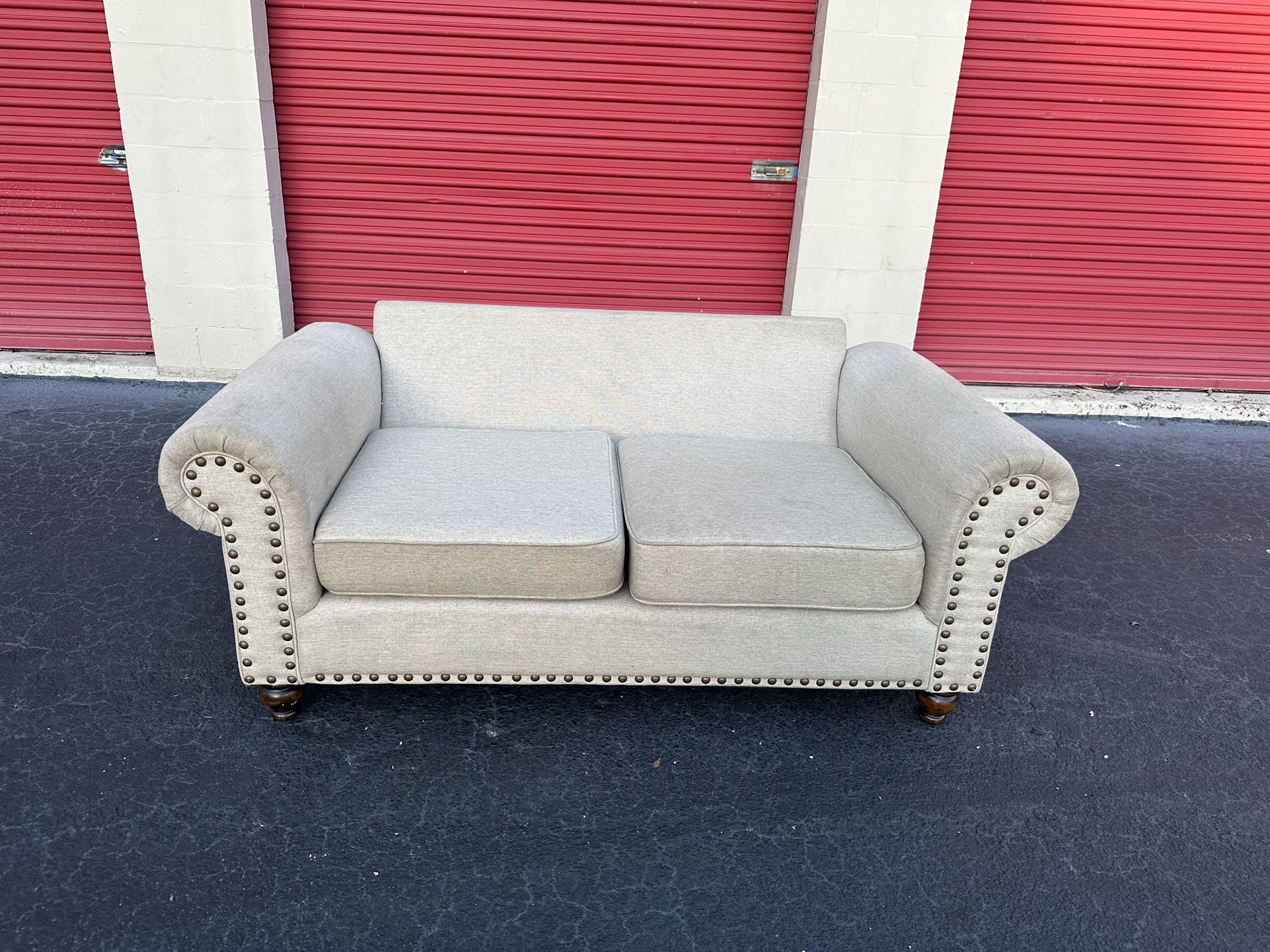 Comfy Sofa Couch 🔥