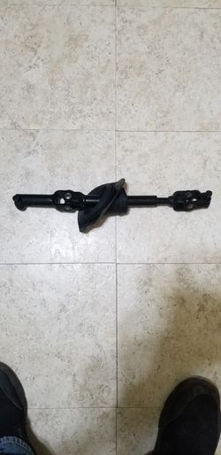 Chevrolet HHR Intermediate steering shaft 