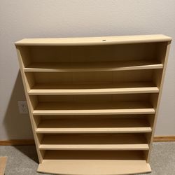 Wood CD rack in excellent condition