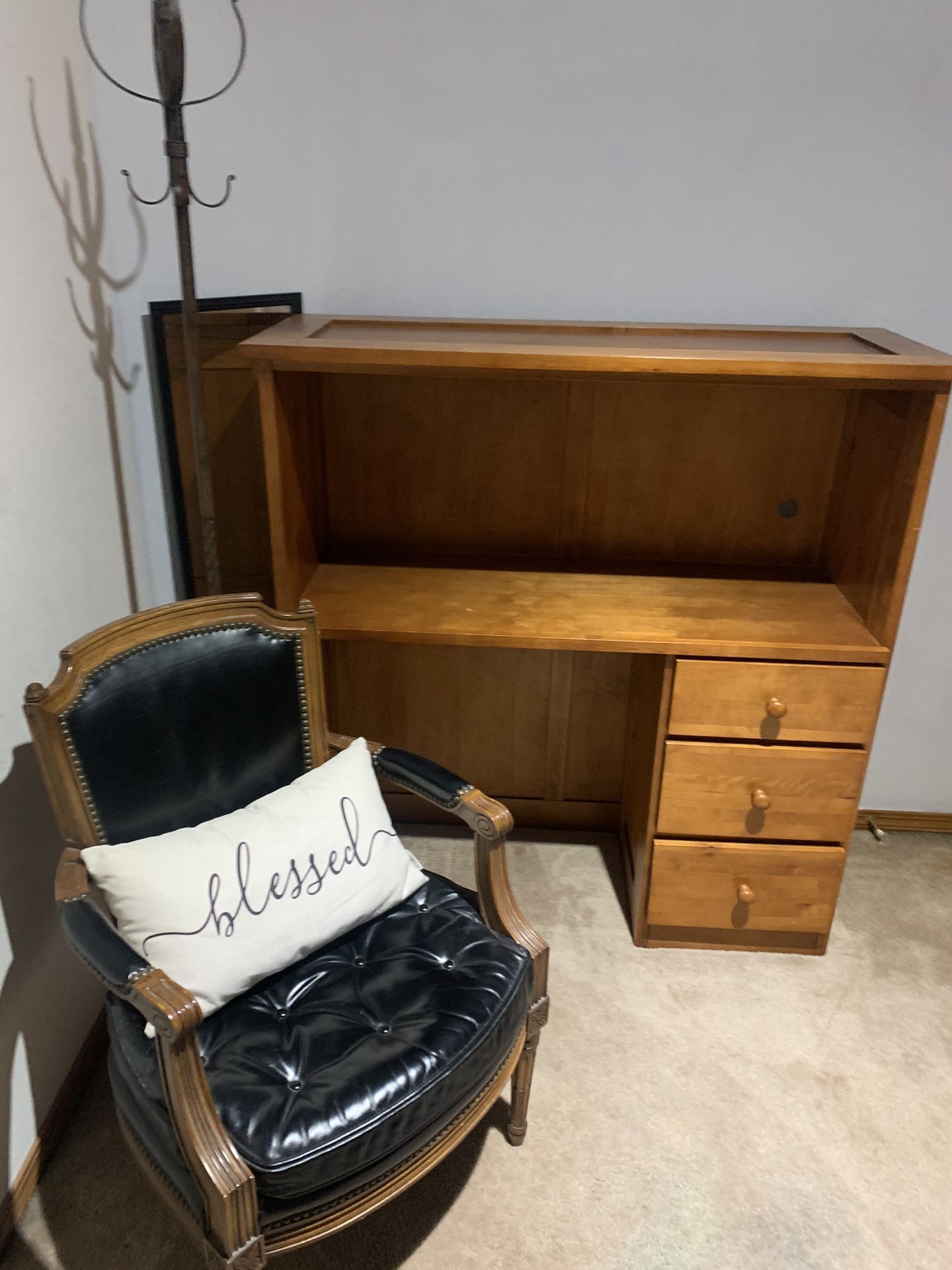 Student Desk With Drawers
