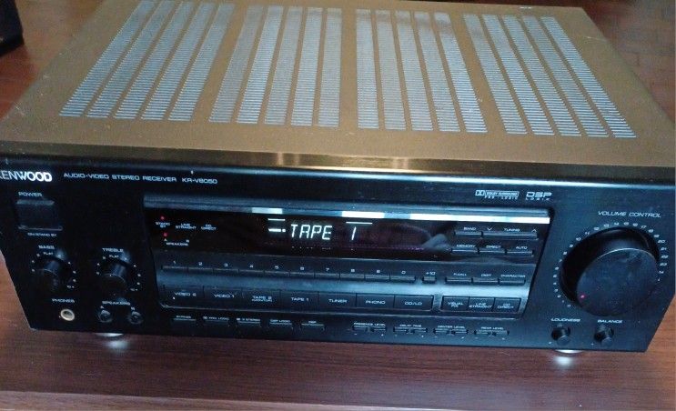 KENWOOD RECEIVER KR-V8050