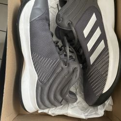 Size 13 Adidas Super Clean