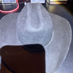 Twister cowboy hat
