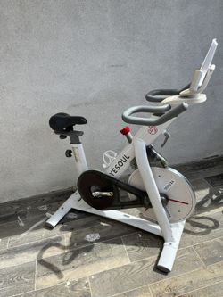 Exercise equipment🚴♂️🚴♀️🚲