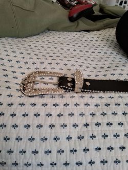 Cross belt