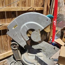 Makita 10" Miter Saw