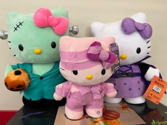 Hello Kitty Halloween Greeters
