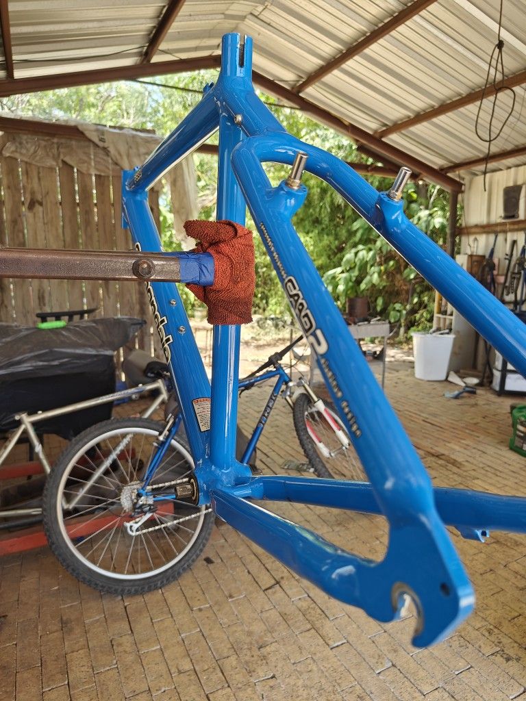 Cannondale F600 Aluminum Mountain Bike Frame for Sale in Atascosa, TX