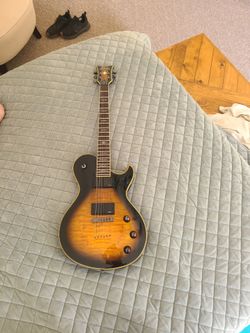 Schecter diamond series solo special guitar