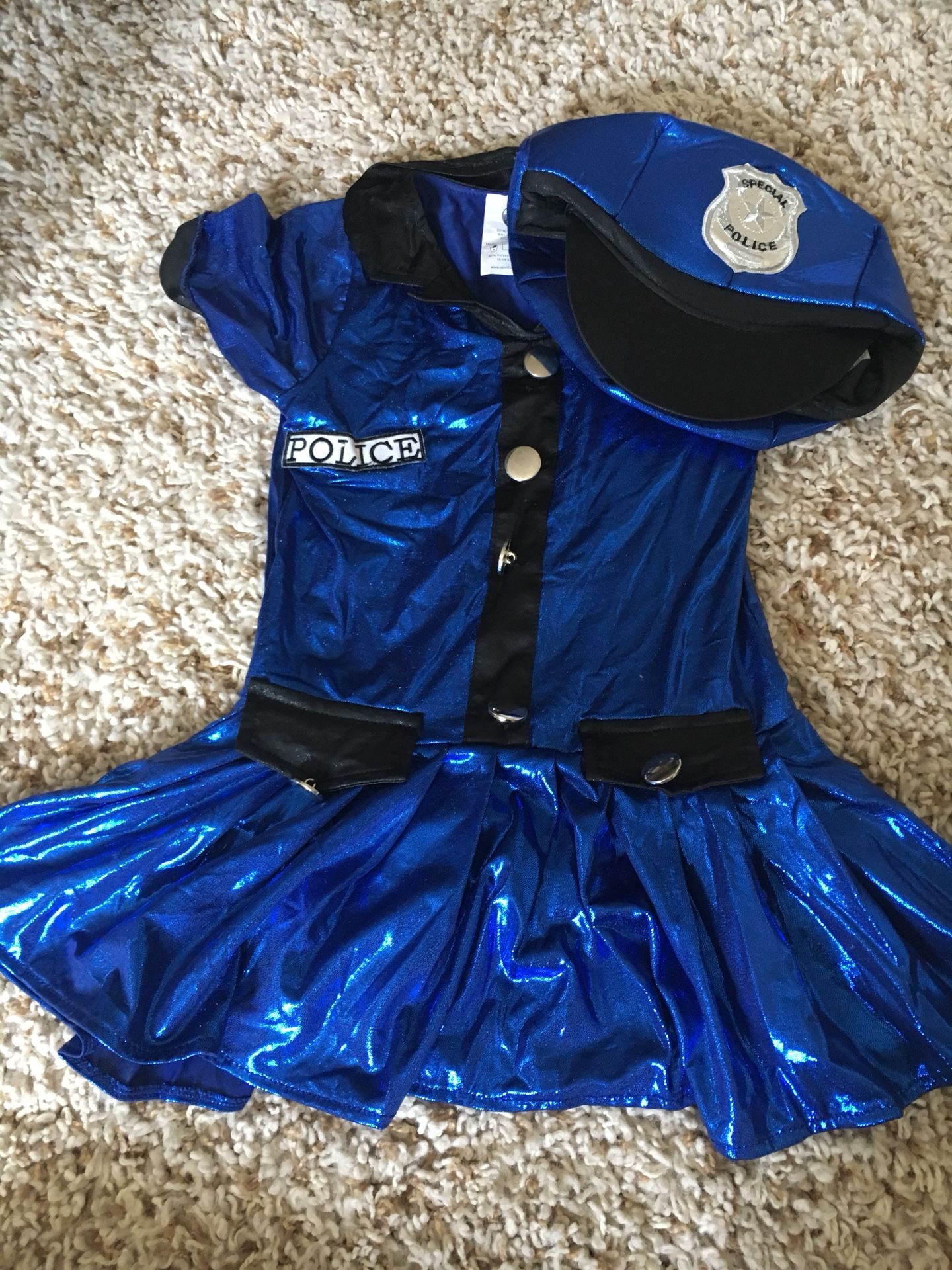 Police costume size 6