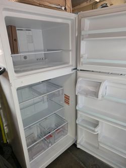 White Top-Freezer Refrigerator