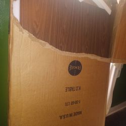 5ft table with folding legs brand new