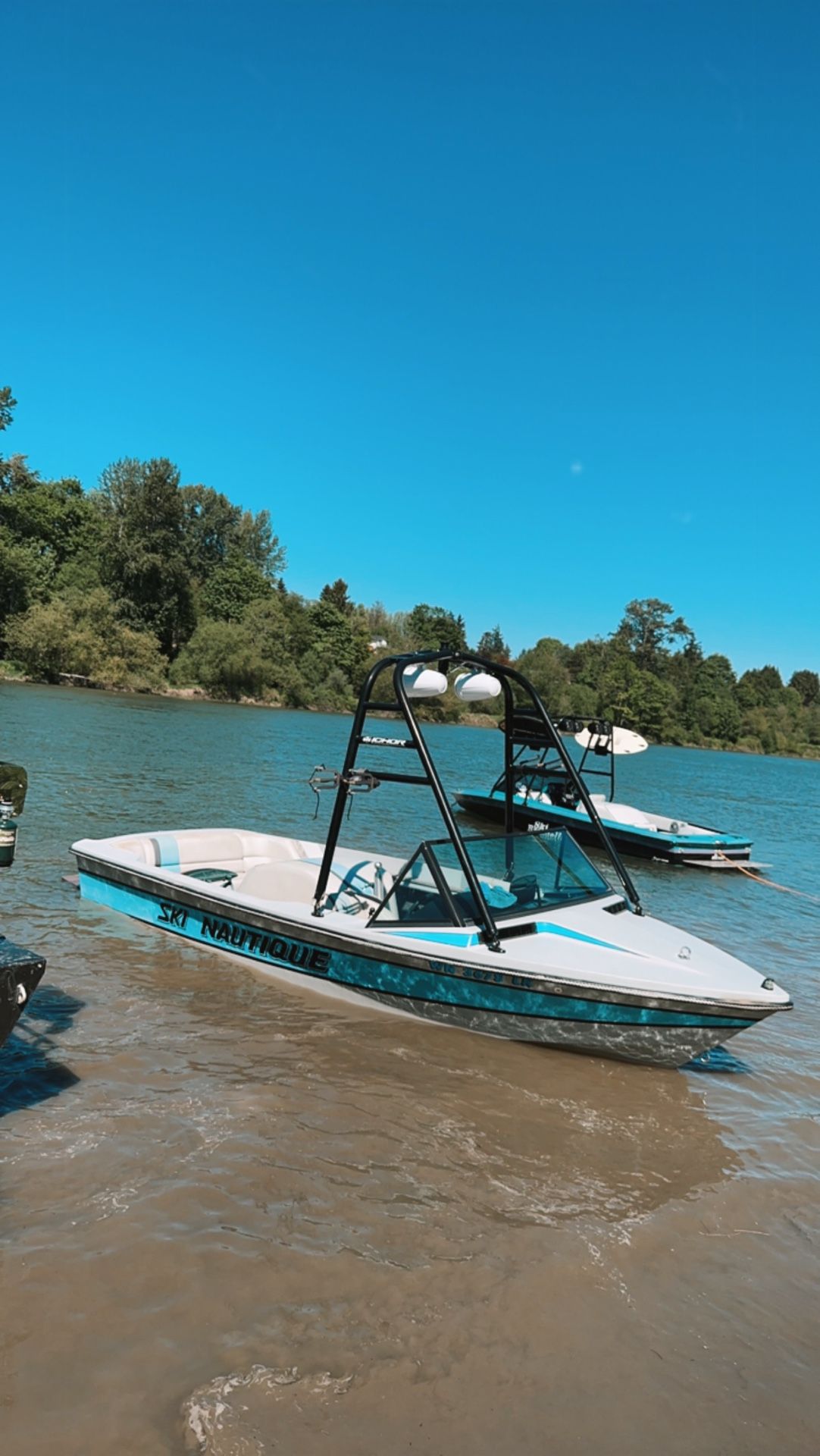 1989 Ski Nautique Boat