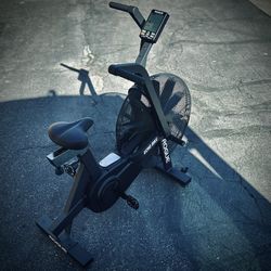 Rogue Fitness Echo Bike V3
