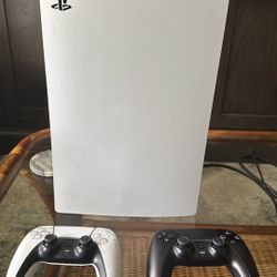 PS5 Slim Digital 1TB Bundle