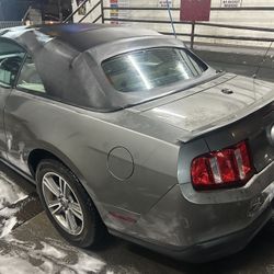 2010 Ford Mustang