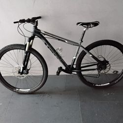 BICYCLE TREK 9 SPEED SIZE 29 BRAND NEW 