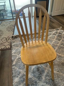 Woden chair