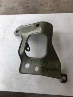 Tesla Model 3 Fender Bracket 