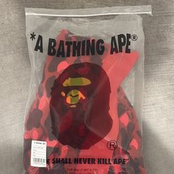BAPE Hoodie Camo Red Size L