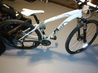 Stumpjumper bike (Very Light)