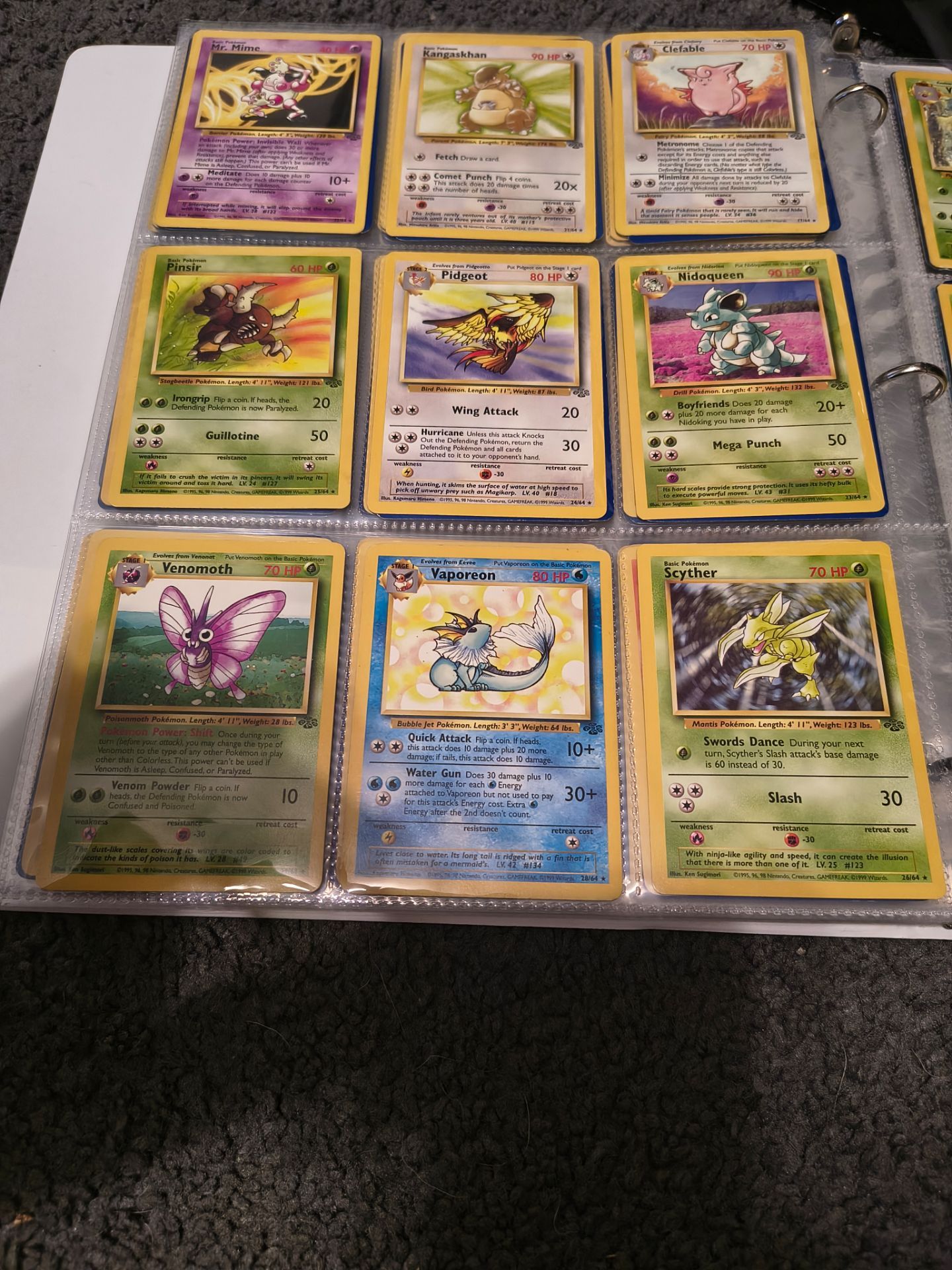 Pokemon cards 1995 jungle edition set cards