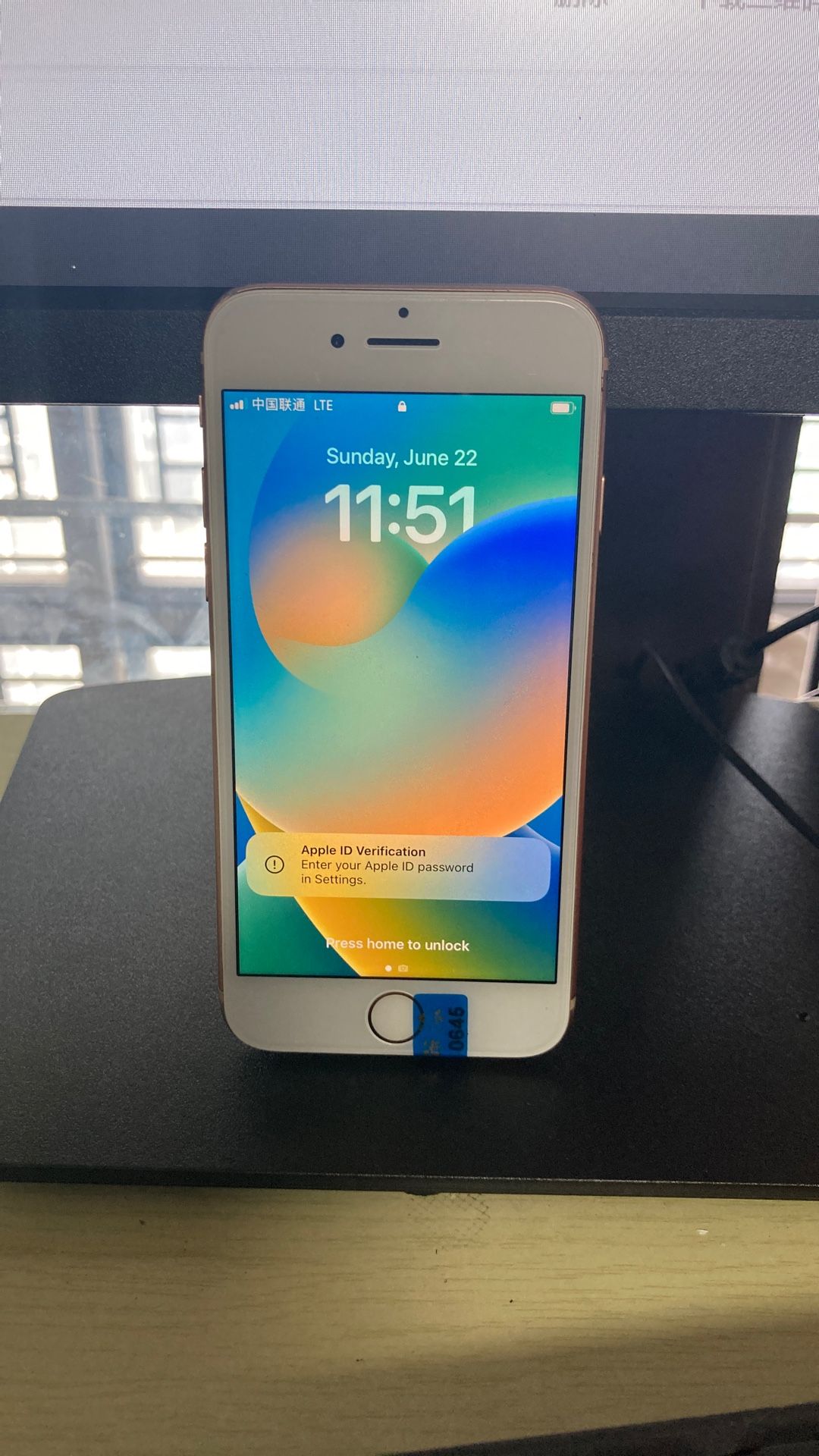 For iPhone 8 Gold