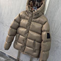 Burberry Puffer Jacket 