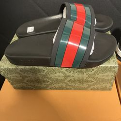 Gucci Slides 
