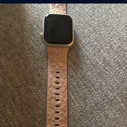 Apple Watch Series 8